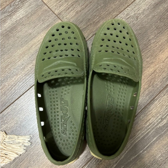 Kids Green Slip-On Loafers - Picture 2 of 2